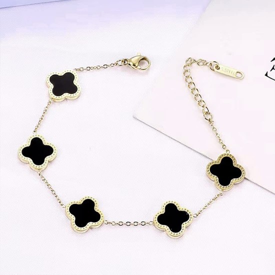 18K Gold Plated Lucky Clover Bracelet for Women Adjustable Fashion Bracelet Jewelry Birthday Gifts for Women Girls