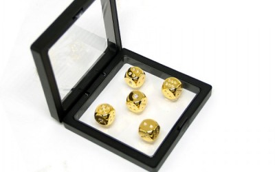 Bling Diamonds 24kt Gold Plated Luxury Design Dice 5pcs / Set, Birthday Gift for your Father Bling Diamonds 24kt Gold Plated Luxury Design Dice 5pcs / Set, Birthday Gift for your Father