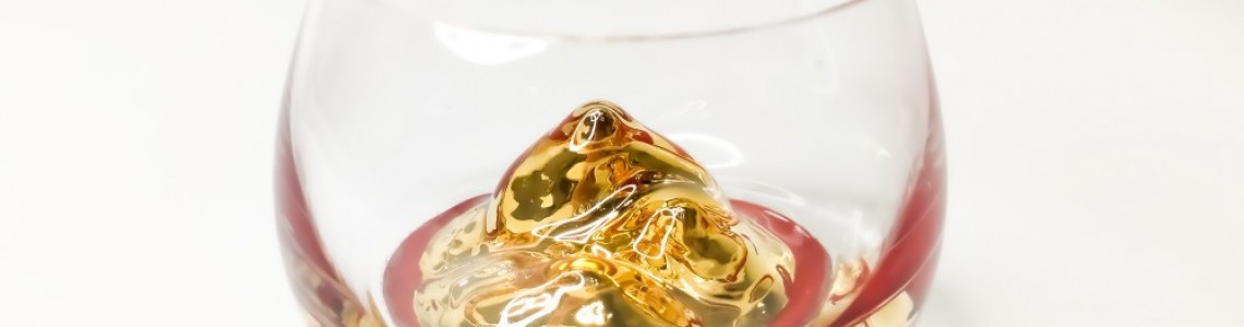 Three-dimensional Gold Mountain Art Glass Tea Cup Luxury Birthday Gift